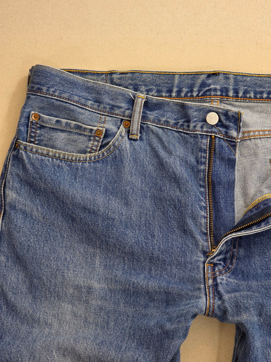 Spodnie jeansowe Levi's mod 751 proste niebieskie roz. W40 L32