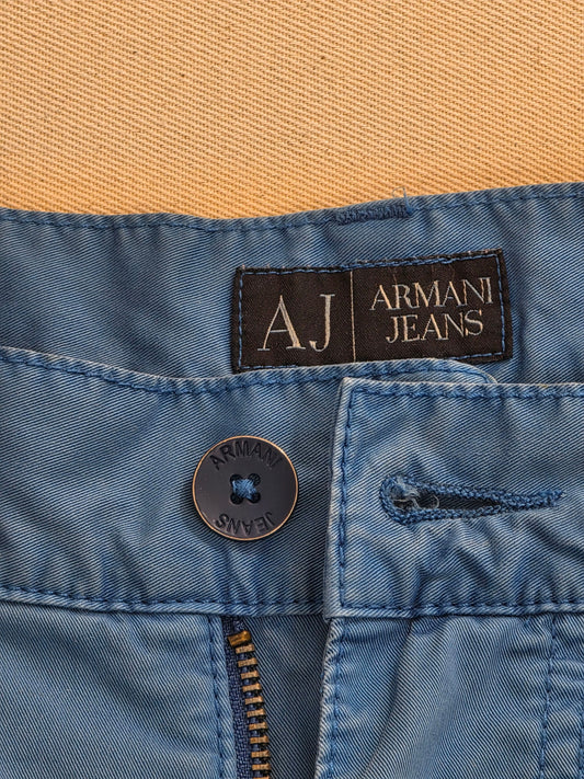 Spodnie męskie Armani Jeans niebieskie chinosy J45 Regular Fit roz. W36 – detal 3 | vntg.studio™