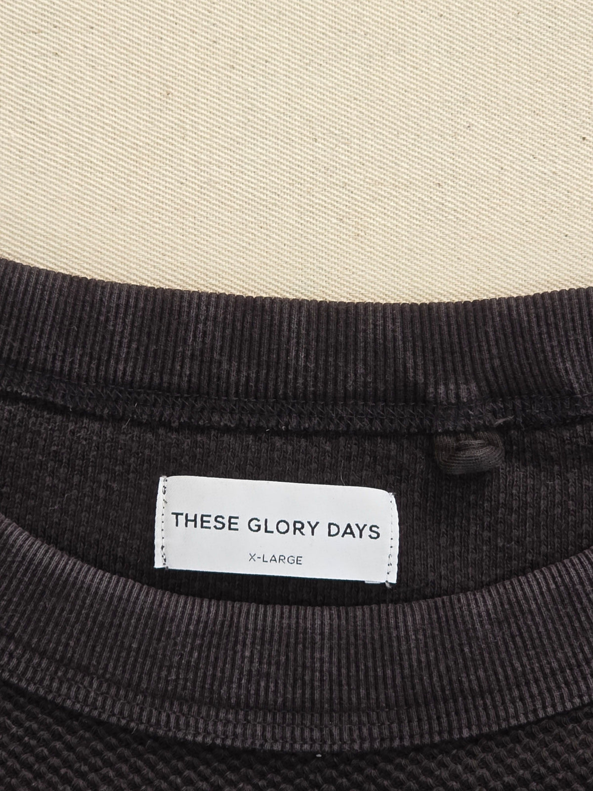 Bluza męska These Glory Days ciemnobrązowa strukturalna T Nisus Crewneck roz. XL
