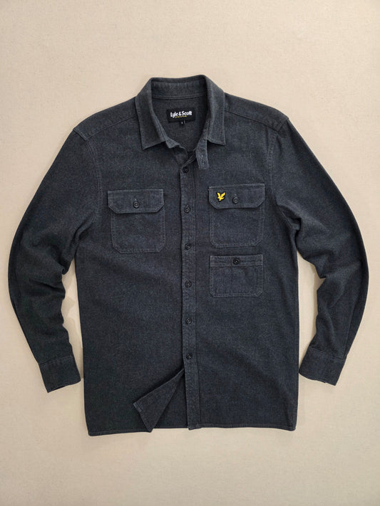 Koszula męska Lyle & Scott Flannel Shirt ciemnografitowa flanela roz. S – widok frontu | vntg.studio™