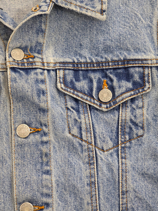 Kurtka jeansowa Rocky Vintage Trucker Jacket jasnoniebieska roz. M – detal 2 | vntg.studio™