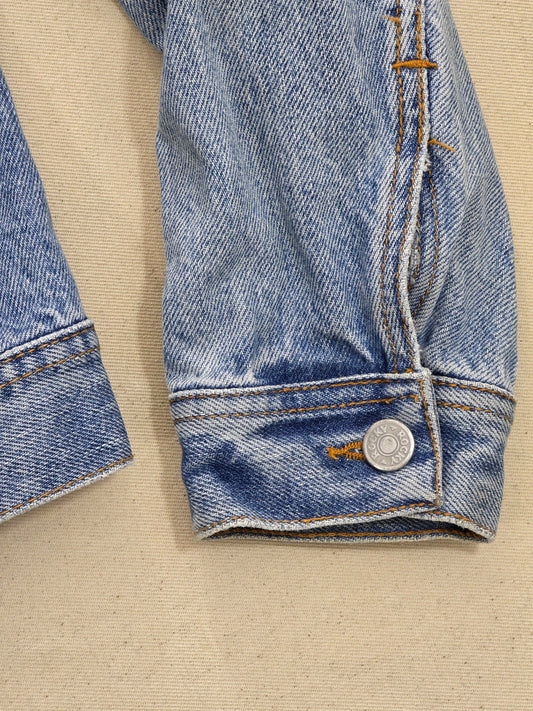Kurtka jeansowa Rocky Vintage Trucker Jacket jasnoniebieska roz. M – detal 3 | vntg.studio™