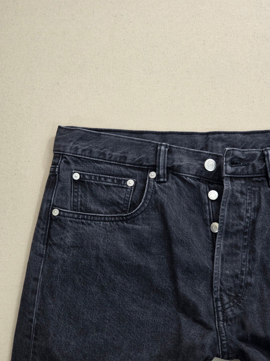 Spodnie jeansowe Arket Coast czarne wycierane roz. 32/32 – detal 1 | vntg.studio™