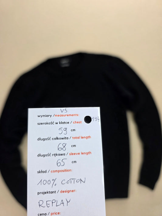 Sweter męski Replay Premium Cotton czarny okrągły dekolt roz. L – detal 3 | vntg.studio™
