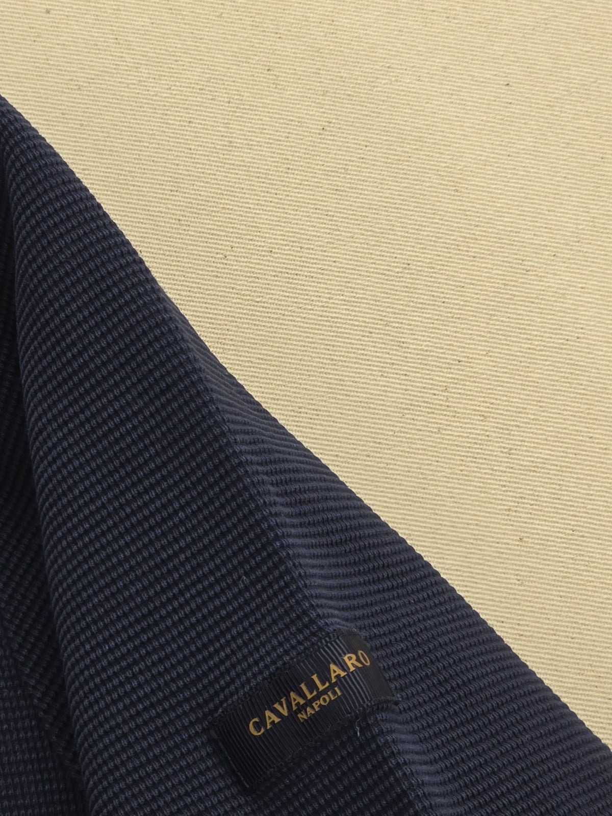 T-shirt męski Cavallaro Napoli Corato Tee strukturalny granatowy roz. XL – detal 3 | vntg.studio™