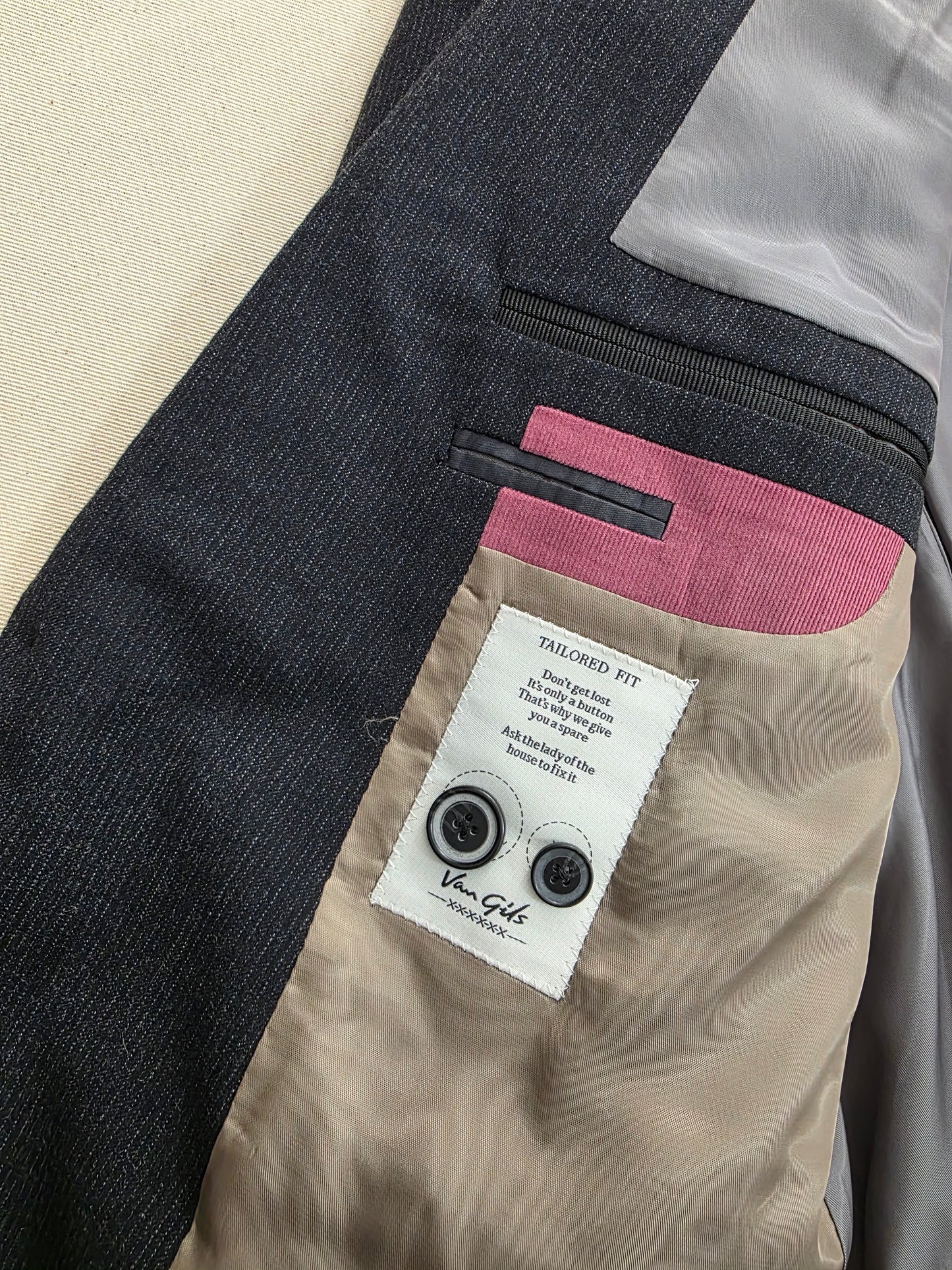 Van Gils ciemnoszara wełniana marynarka w delikatny prążek Tailored Fit rozm. 54