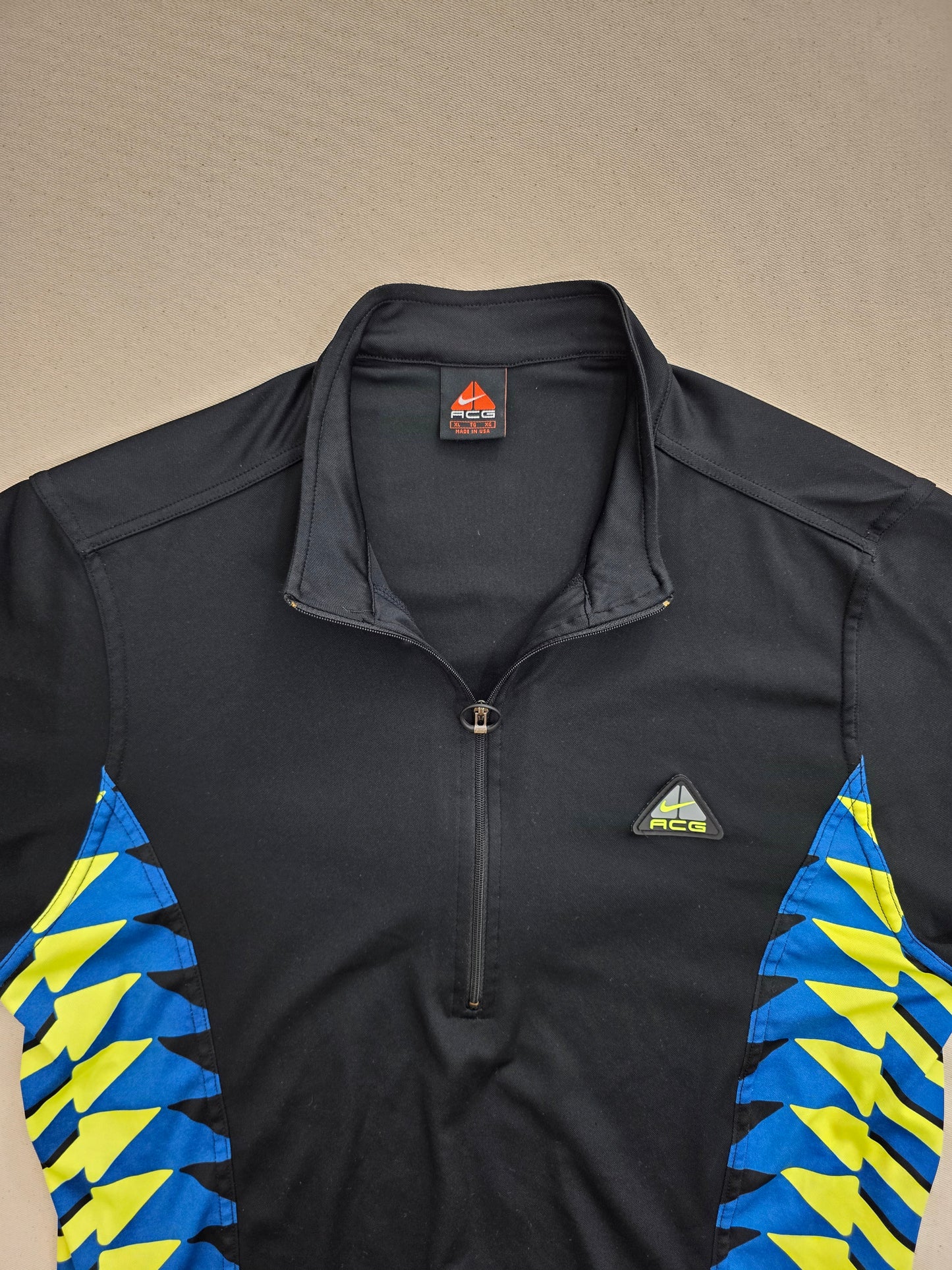 Vintage Koszulka Rowerowa Nike ACG Dri-FIT Made in USA (Lata 90.) – Czarno-Niebiesko-Żółta | Rozm. XL