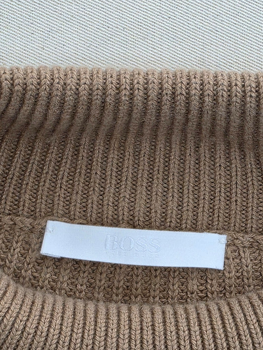 Sweter damski oversize Hugo Boss z bawełny i kaszmiru camel z kieszonkami roz. L – detal 2 | vntg.studio™