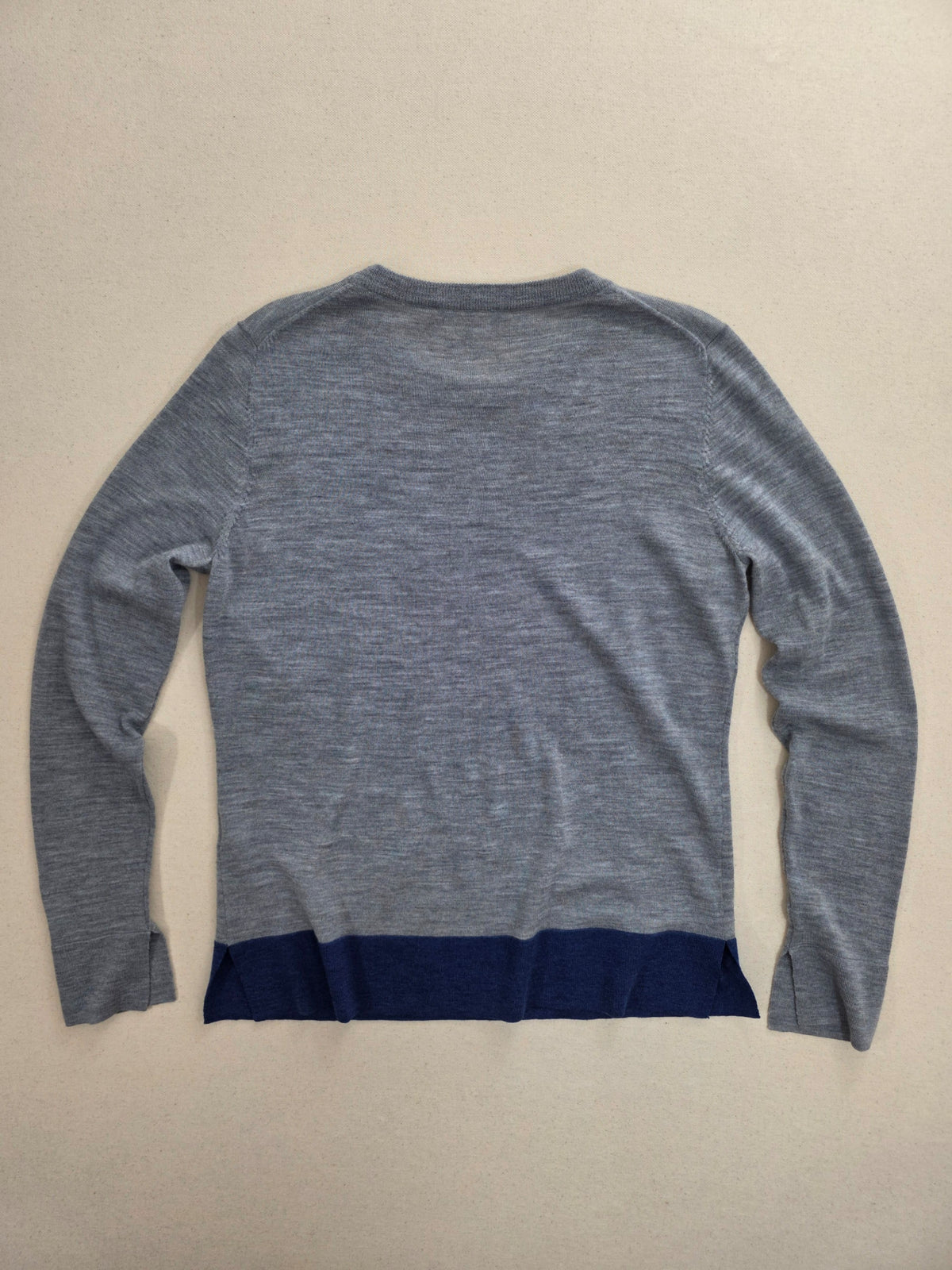 Sweter damski Graumann z wełny merynosa szary melanż roz. XL – detal 6 | vntg.studio™
