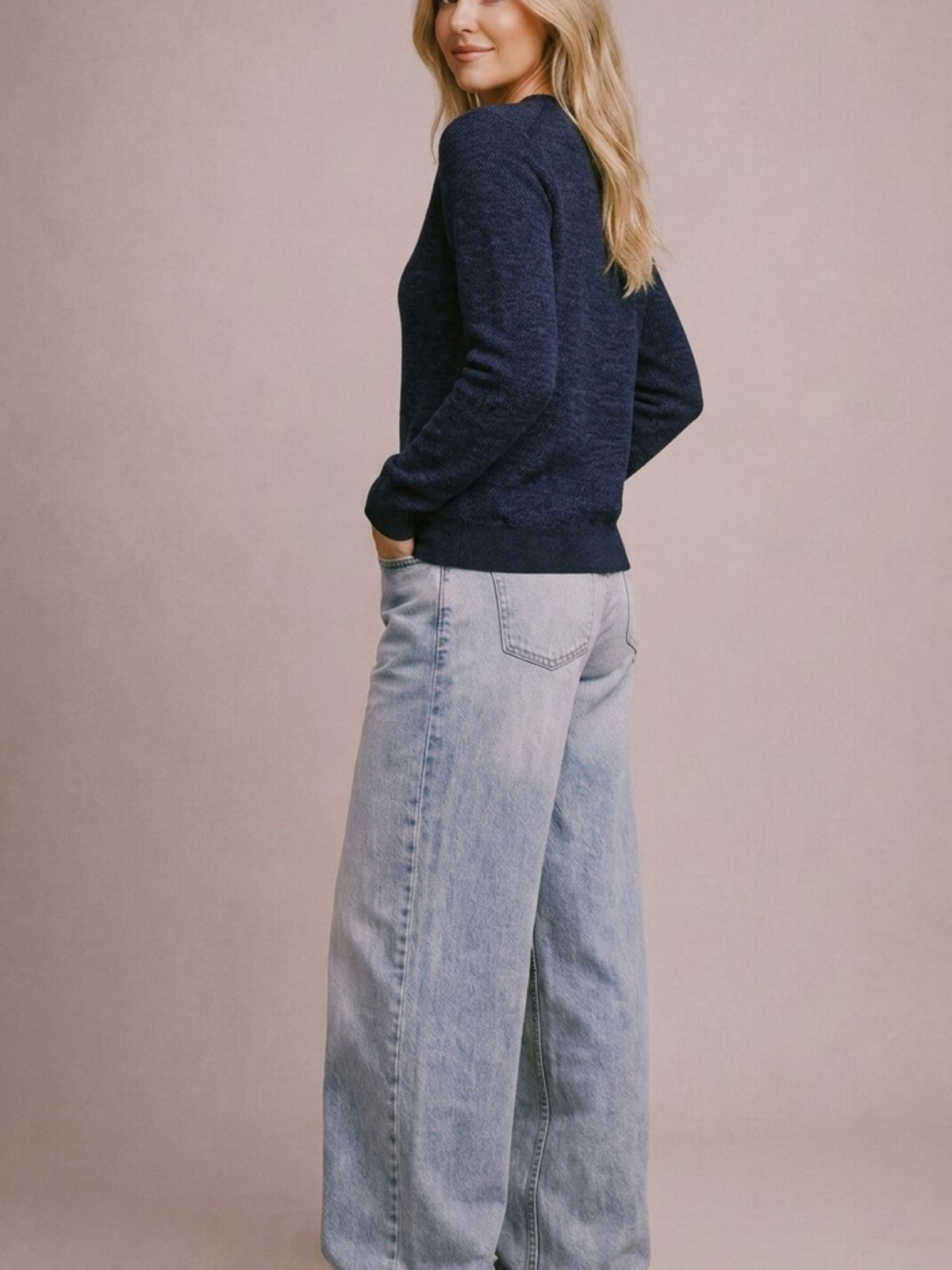 Sweter męski Mario Conti Chandler Merino Genser granatowy wełna merino roz. L – widok frontu | vntg.studio™