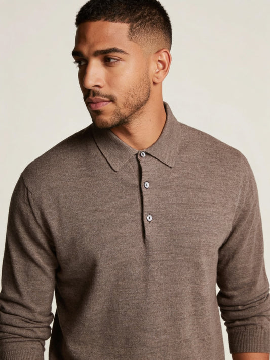 Sweter polo Fiume 100% virgin wool beżowy roz. L – widok frontu | vntg.studio™