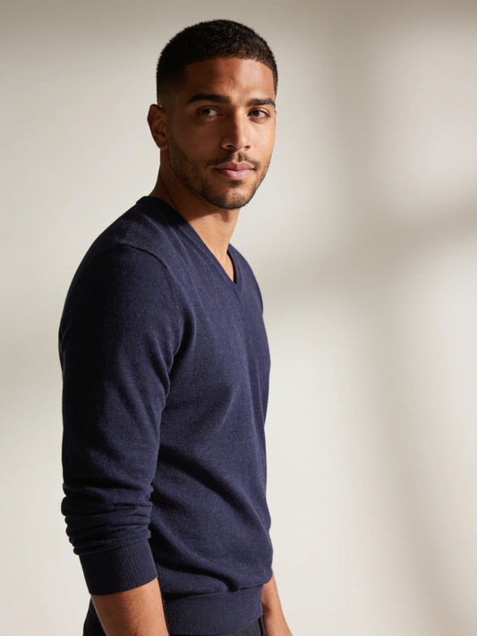 Sweter Banana Republic V-Neck Jedwab Bawełna Kaszmir Granatowy Rozmiar L – widok tyłu | vntg.studio™